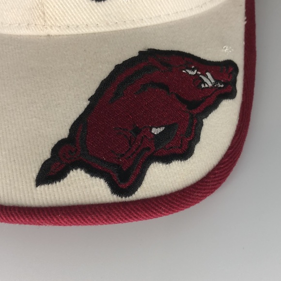 Arkansas Razorbacks men’s hat - Picture 2 of 3